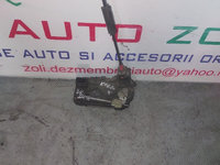 Broasca usa dreapta spate OPEL ASTRA H din 2007 cod 13210739