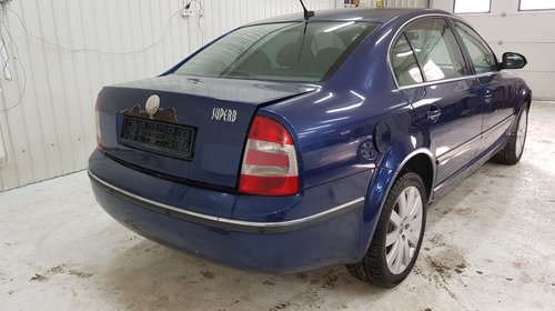 Broasca usa dreapta spate Skoda Superb 2008 Limuzina 2800