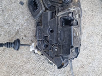 BROASCA USA DREAPTA SPATE VOLKSWAGEN JETTA.