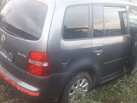 Broasca usa dreapta spate Volkswagen Touran 2007 MONOVOLUM 2.0 TDI