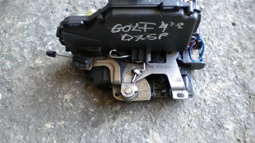 BROASCA USA DREAPTA SPATE, VW GOLF 4