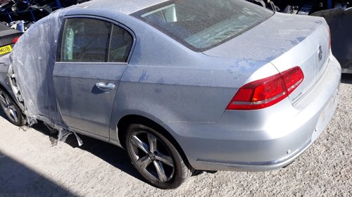 Broasca usa dreapta spate VW Passat B7 2012 berlina 2.0 tdi