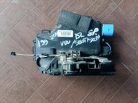 Broasca usa dreapta spate VW POLO 6N