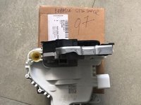 Broasca usa stanga fata Audi Q7 , cod 8J1837015F