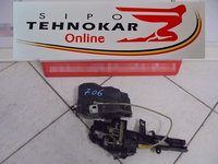 BROASCA USA STANGA FATA BMW SERIA 1 2004-2011