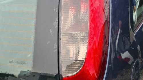 Broasca usa stanga fata Opel Corsa C 2002 2 usi 1.2 16v 55 kw 75 cp