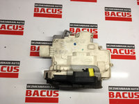 Broasca usa stanga spate Audi A3 8P cod: 4F0839015