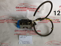 BROASCA USA STANGA SPATE AUDI A4 B5 8D0839015 A