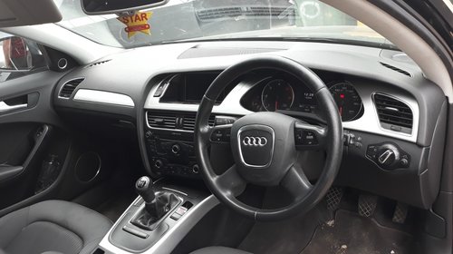 Broasca usa stanga spate Audi A4 B8 2009 berlina 2.0 tdi