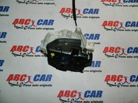 Broasca usa stanga spate Audi A5 8T cod: 8K0839015