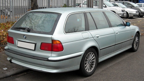 Broasca usa stanga spate BMW E39 2001 break 2000