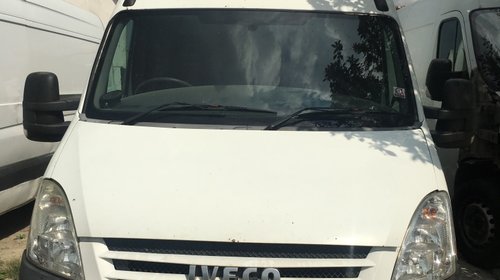 Broasca usa stanga spate Iveco Daily IV 2009 Autoutilitara 2.3 HPI