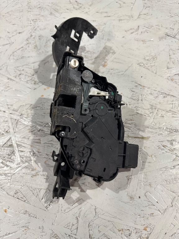 Broasca usa stanga spate Jaguar XF 2008-2015 - Cod 8X23-26412-AB - imagine 3