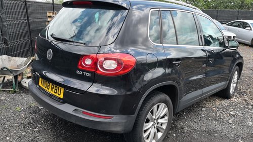 Broasca yala drwpata spate vw tiguan 2008 200