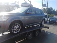 Butoane comanda kia cee d 2006