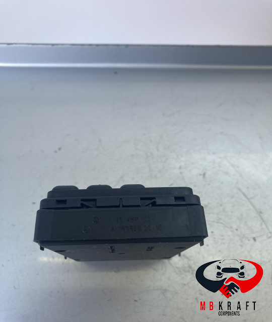 Butoane control scaun dreapta A163820231