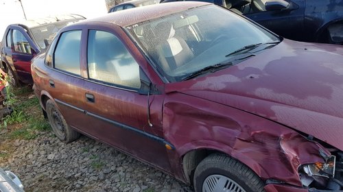 Butoane geamuri electrice Opel Vectra B 1997 BERLINA 1,6B