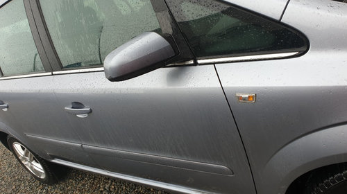 Butoane geamuri electrice Opel Zafira B 2007 Monovolum 6+1 locuri 1.9 cdti