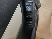 Butoane geamuri usa stanga fata Mercedes C-Class W204 sedan Facelift 2012