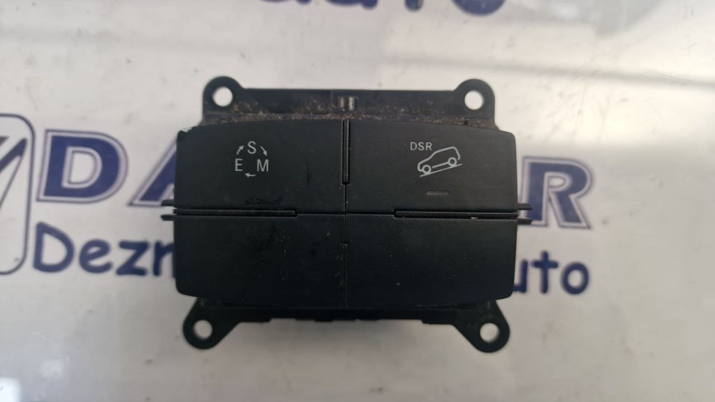 BUTOANE MULTIPLE MERCEDES ML W166 - COD A1669050851 - AN 2015
