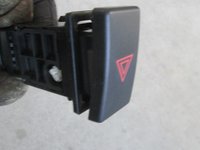 Buton avarie 157963 Toyota Avensis T25 2.0 d 2004 2005 2006 2007 2008 volan stanga