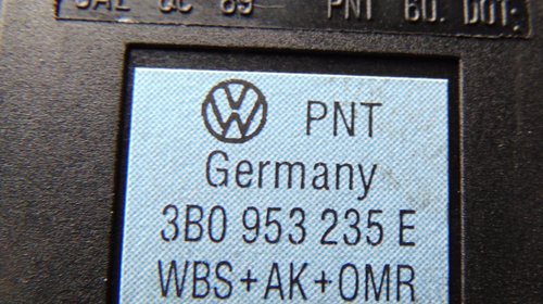 Buton avarie 3B0953235E VW PASSAT B5