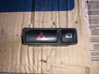 Buton avarie BMW Seria 3 E46 [facelift] [2001 - 2006] Sedan 320d 6MT (150 hp)