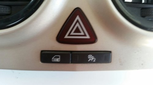 Buton avarie Opel Corsa D