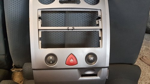 Buton avarie Renault Megane 2 1.5 dci 2003-20