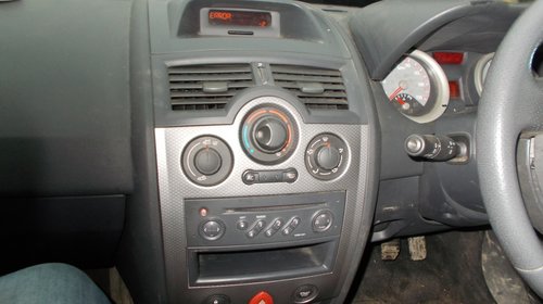 Buton avarie renault megane 2