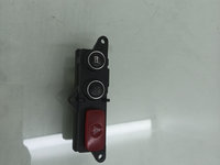 Buton avarii Alfa Romeo 159 939A5000 / 2.2i 2005-2011 156067821 / 156067820 DezP: 18670