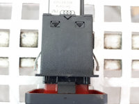 Buton avarii Audi A4 B7 2.0 TDI BRE 16 Valve 2007 OEM 8E0941509