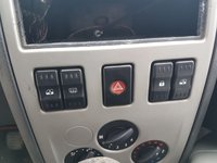 Buton avarii Dacia Logan