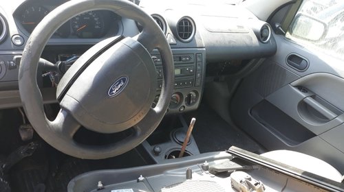 Buton avarii Ford Fiesta 2003