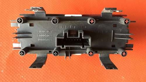 Buton Avarii Inchidere Usi Renault Megane 2 2003-2009 8200095493