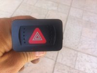 Buton avarii Passat si Golf