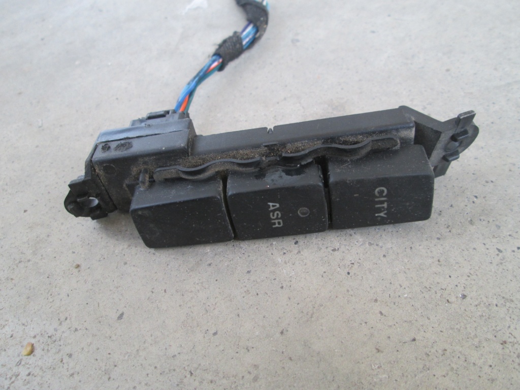 Buton butoane ASR servo city Fiat Stilo 1.9 JTD 2001 2002 2003 2004 volan stanga