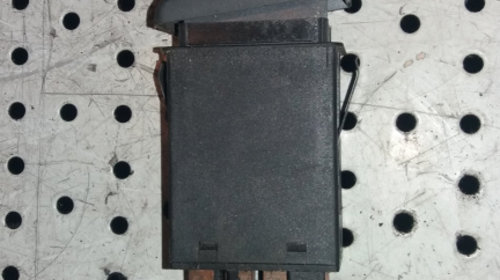 Buton / Comutator Avarie Audi A4 9D2 B5 1995-2000