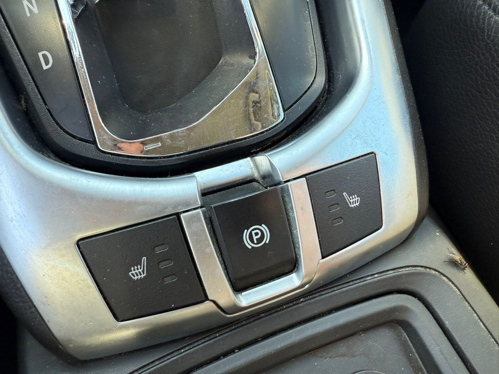 Buton Frana de Mana / Parcare Opel Antara 2010-2017