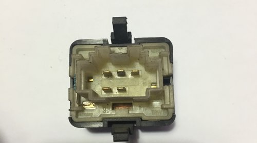 Buton geam electric dreapta fata Volkswagen Golf III Vento 1H0959855C