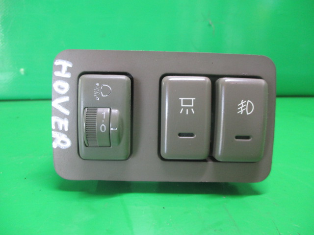 BUTON REGLAJ FARURI / LUMINI / PROIECTOARE GWM HOVER FAB. 2005 – 2008 ⭐⭐⭐⭐⭐