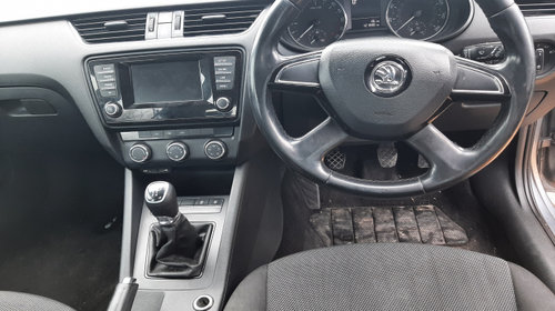 Buton reglaj oglinzi Skoda Octavia 3 [2013 - 2017] Liftback 5-usi 1.6 TDI MT (105 hp)