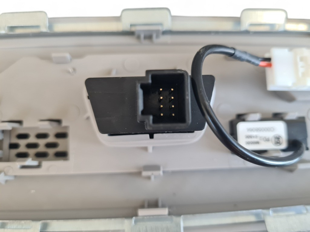 Buton SOS Saic Motor Maxus eDeliver 3 an