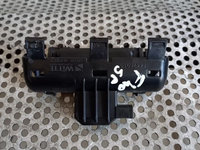 Buton Switch Actuator Deschidere Haion Haion Bmw Seria 1 F40 G30 G31 Cod 7381867 Dupa 2017 - Dezmembrari Arad