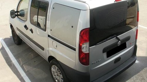 Butuc complet stanga fata Fiat doblo 1,3 16v 