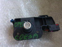 Butuc haion cu motoras opel corsa c 09183495 13168316