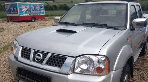 Cabina nissan navara 4 usi