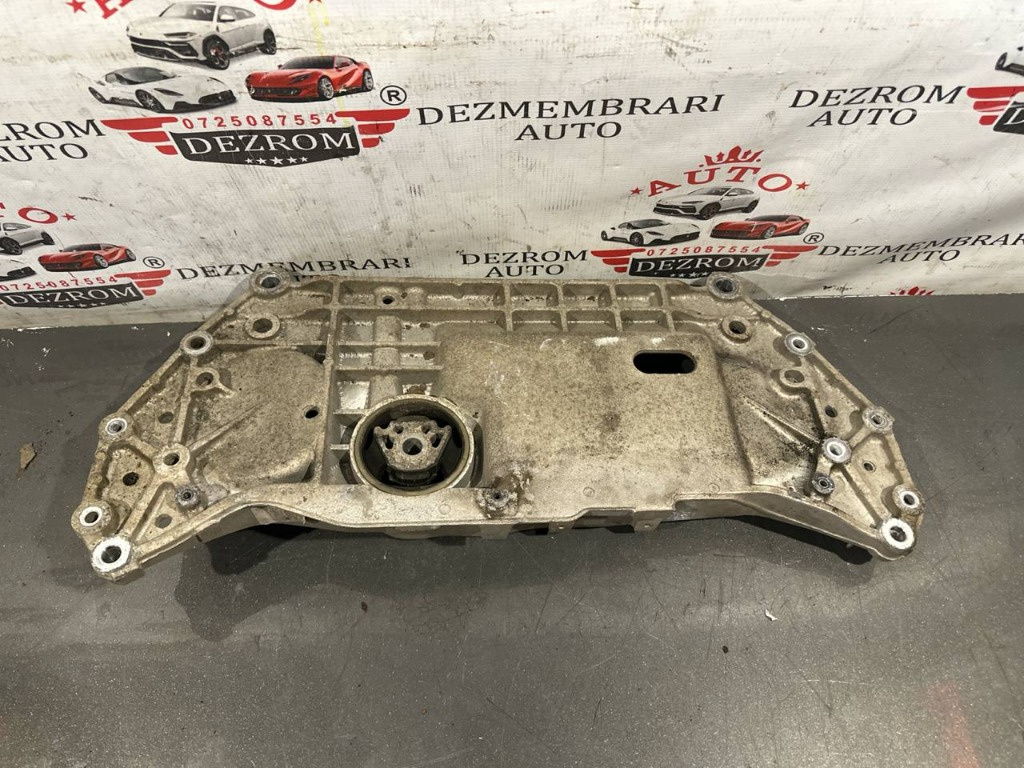 Cadru motor 1K0199369F Audi A3 Hatchback