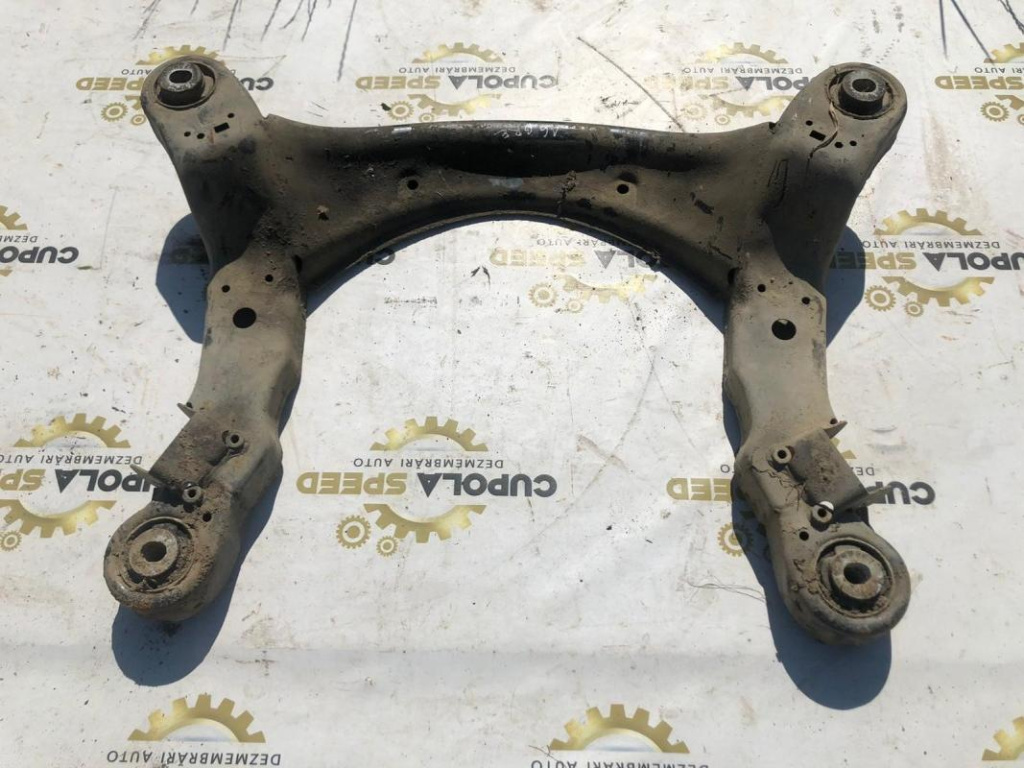 Cadru motor 2.0 tdibre , blb Audi A6 4F/