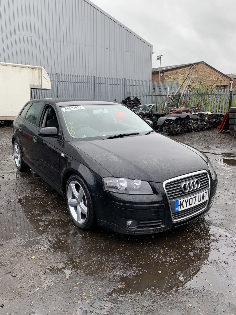 Cadru motor Audi A3 8P 2007 Hatchback 2.
